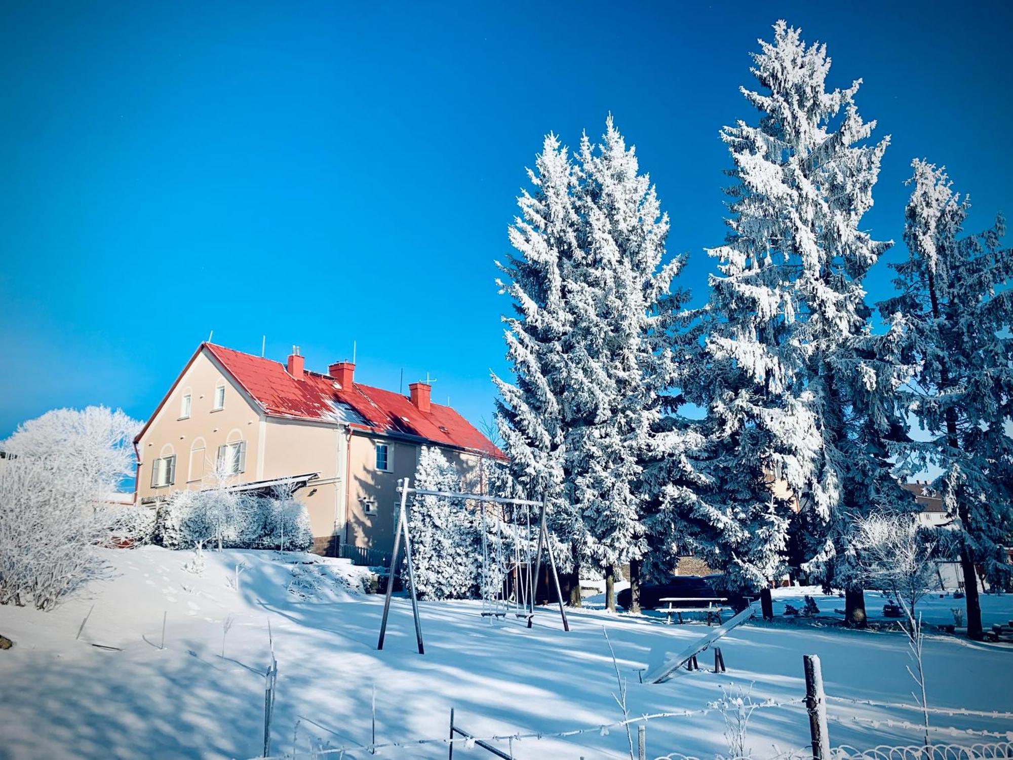 Pension Zaclersky Medved Exterior photo
