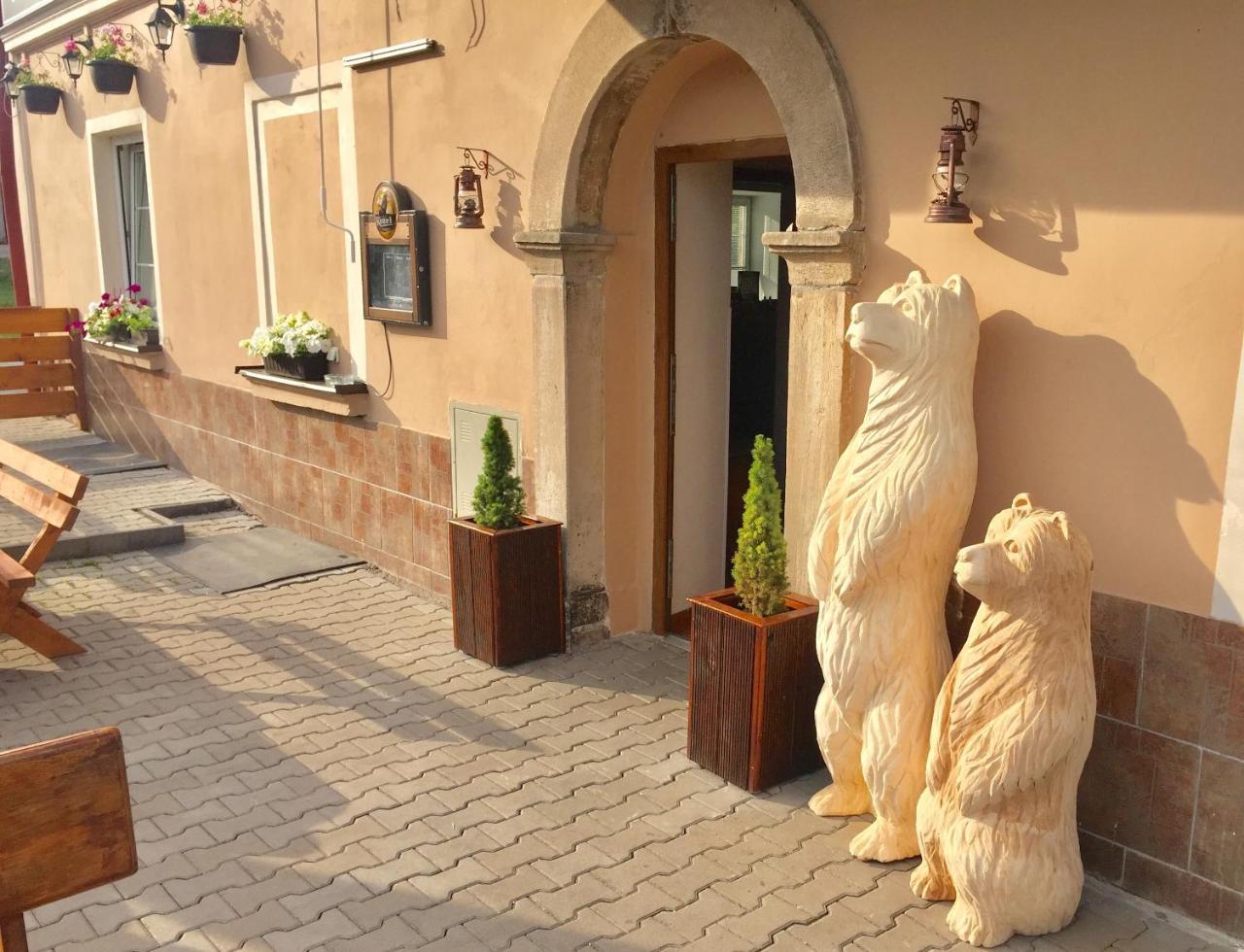 Pension Zaclersky Medved Exterior photo