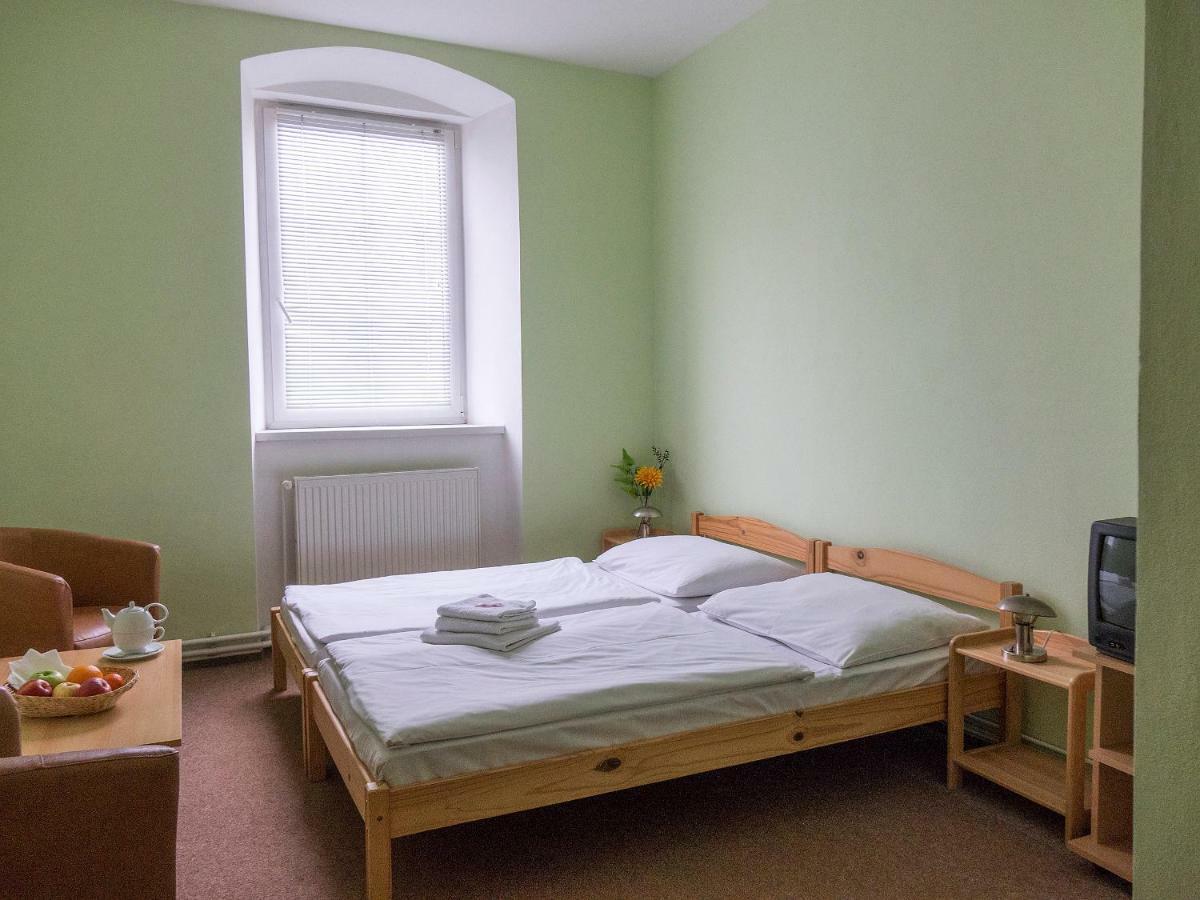 Pension Zaclersky Medved Exterior photo