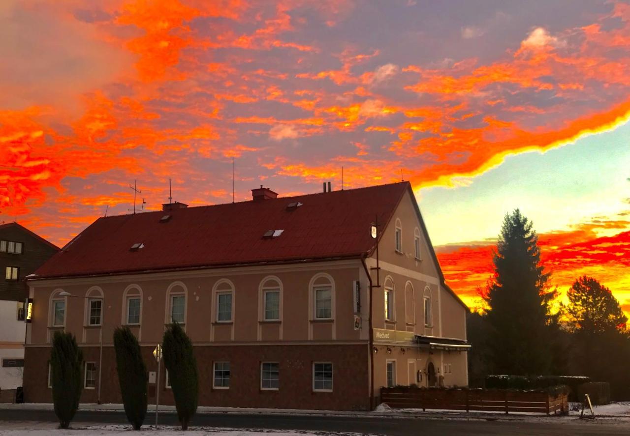 Pension Zaclersky Medved Exterior photo
